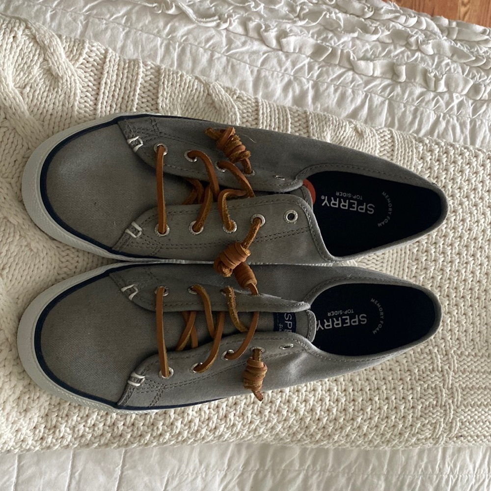 Sperry Topsider Sneakers